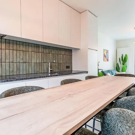 Lili's With Terrace By Interhome *