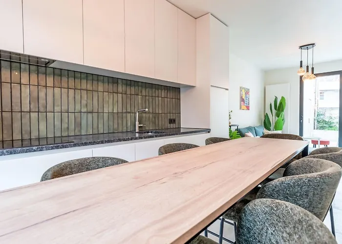 Lili's With Terrace By Interhome *