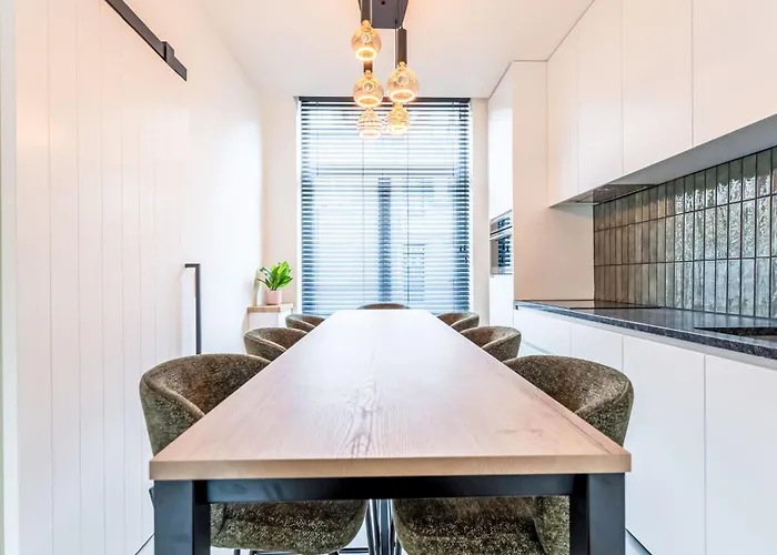 Lili's With Terrace By Interhome *